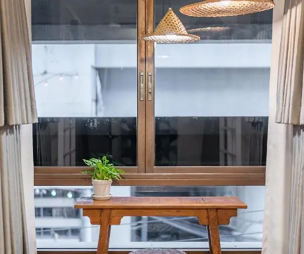 Unplugged At Bangrak & Silom Design *