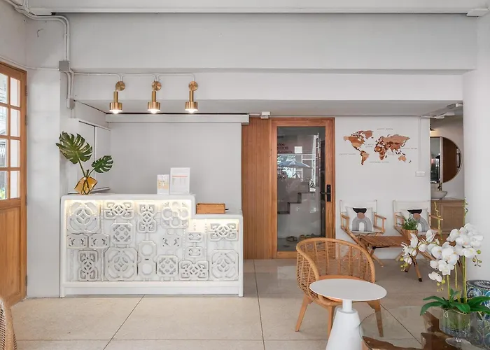Unplugged At Bangrak & Silom Design * Bangkok