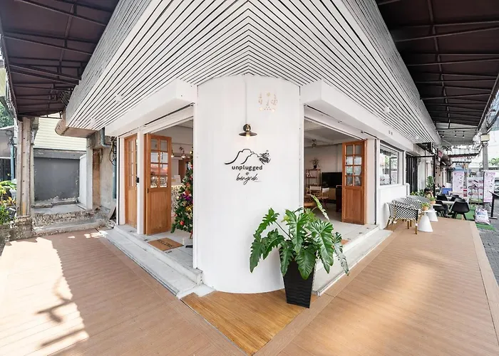 Unplugged At Bangrak & Silom Design Ostello *