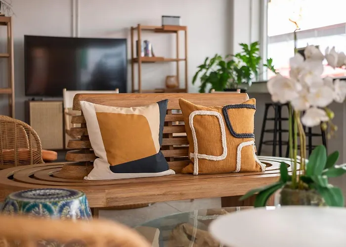 Unplugged At Bangrak & Silom Design Bangkok