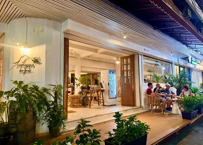 Unplugged At Bangrak & Silom Design *