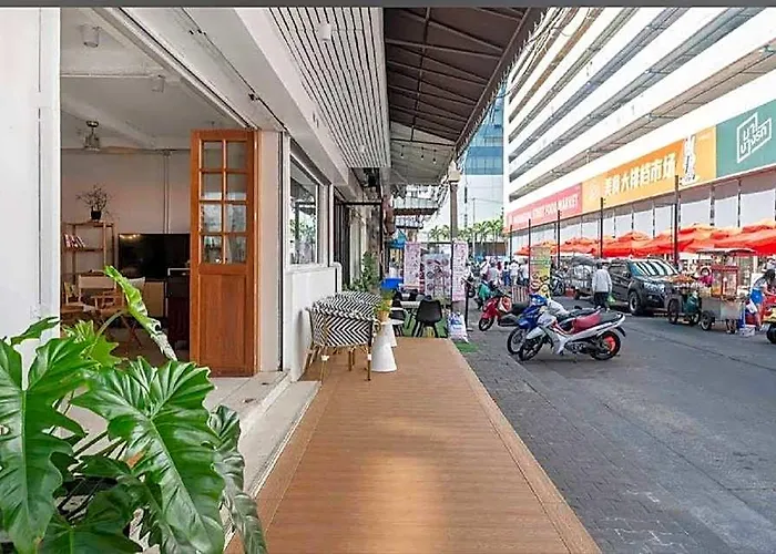 Unplugged At Bangrak & Silom Design Ostello *